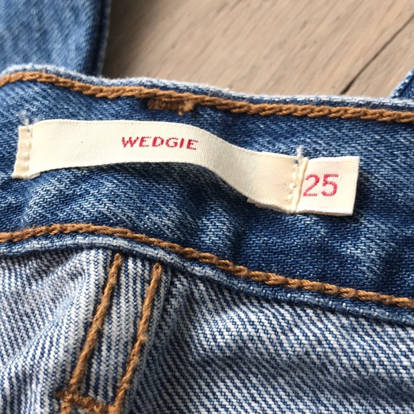 NWT Wedgie Levi’s - Picture 7 of 9